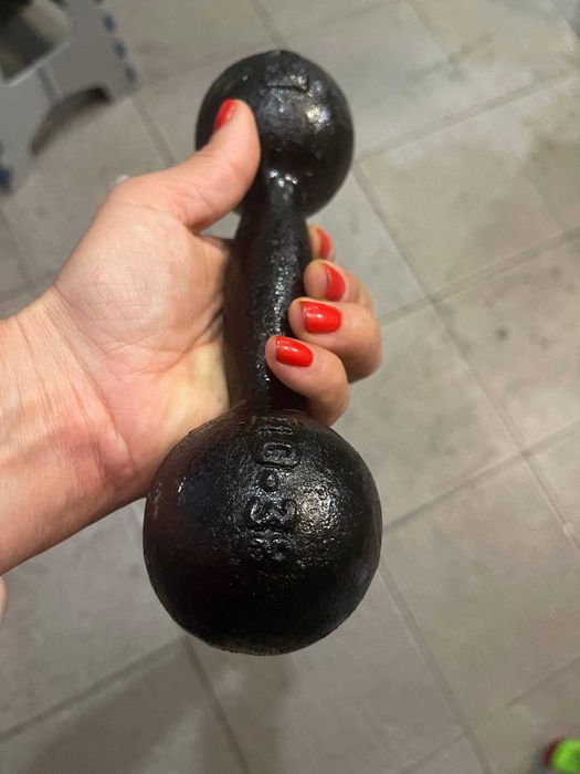 Гіря тяжка б у одна 2кг