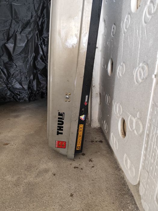 Caixa/Bagageira transporte skis/snowboard Thule