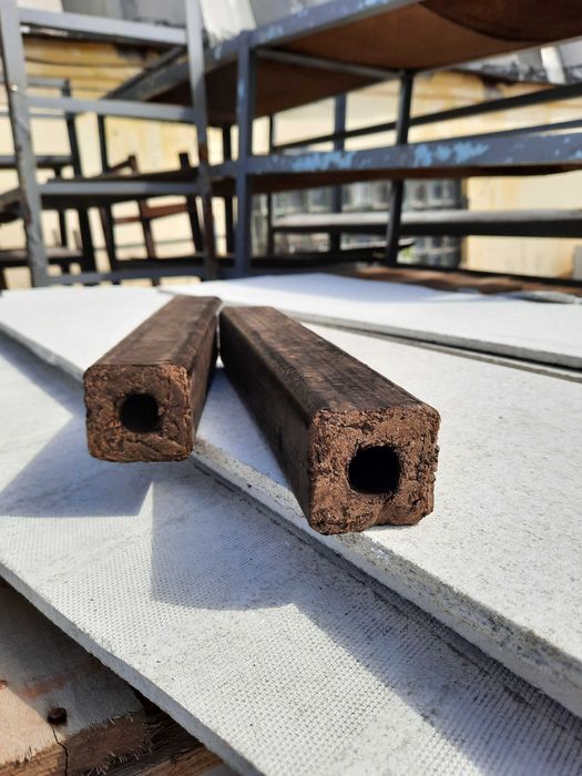 Топливные брикеты Паливні брикети піні кей Pini kay Дуб 100%,Дрова дуб