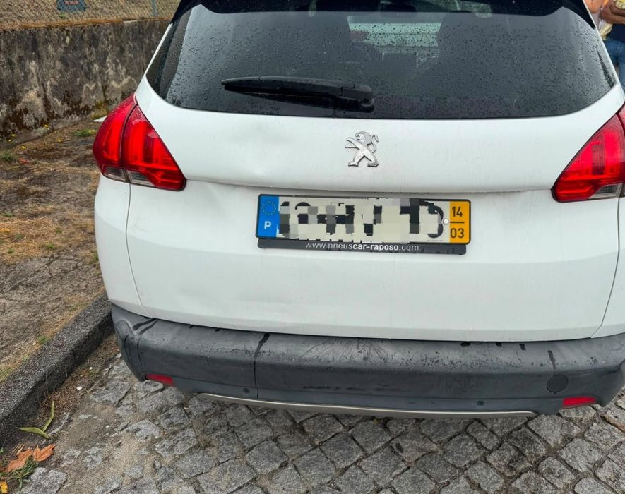 Peugeot 2008 1.6 HDi Allure | 2014 |