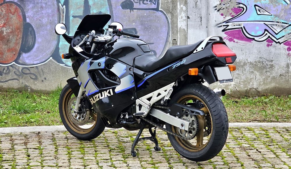 Suzuki Gsx750F Impecável Nacional
