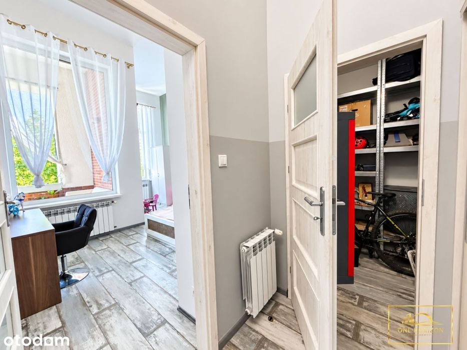 111 m2 w Centrum Focus Mall - dwie księgi