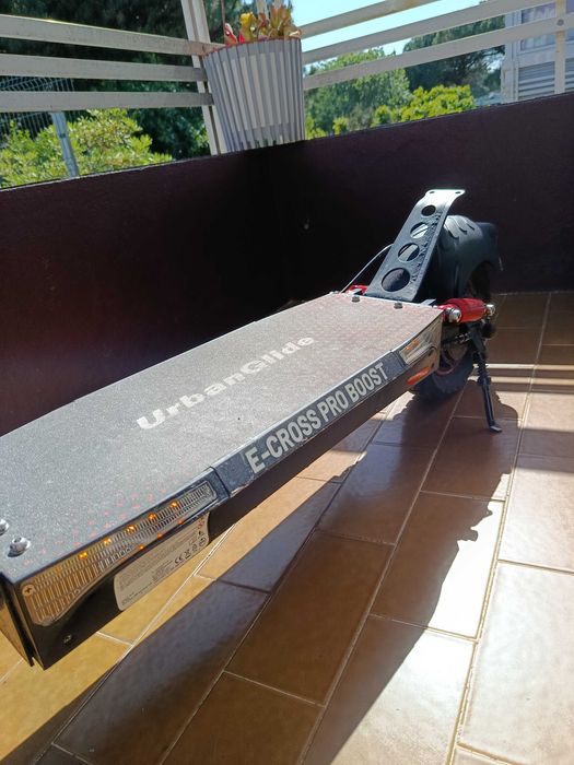 Trotineta elétrica UrbanGlide e-cross pro boost