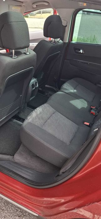 Peugeot 3008 1.6 HDi — SUV Familiar Económico e Muito Bem Equipado