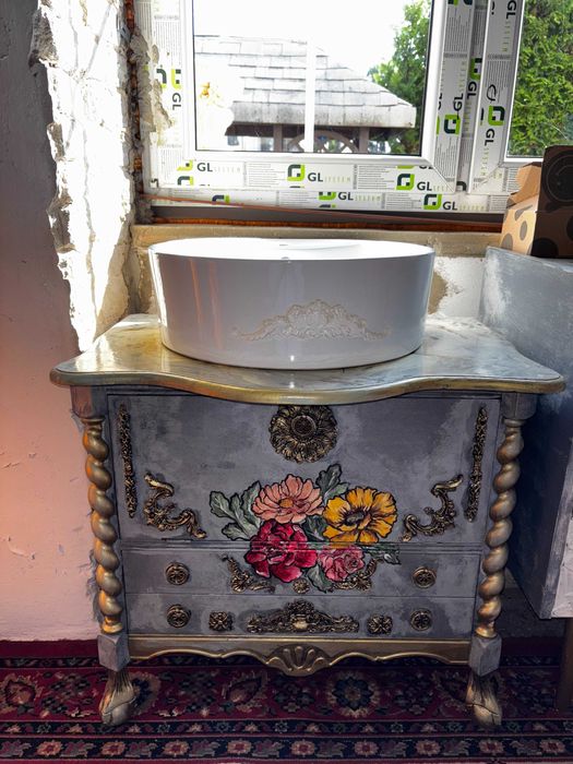 Umywalka dekoracyjna z szafką