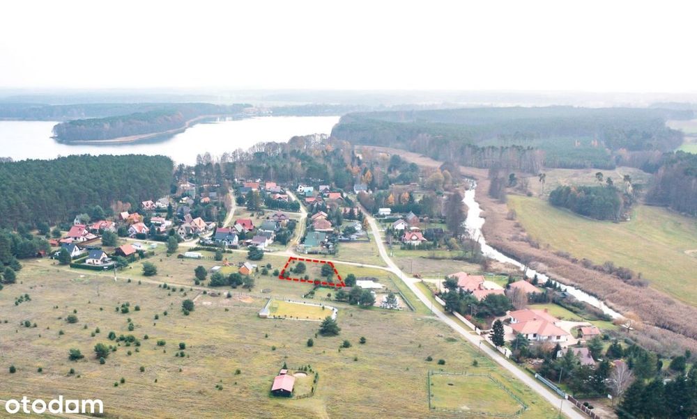 Działka rekreacyjna w malowniczej okolicy przy jeziorze Rudno