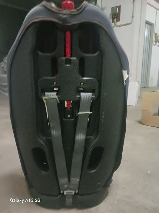 Cadeira  da" CHICO" de carro para bebé