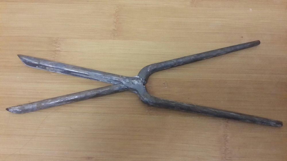 Фен, плойка, щипці