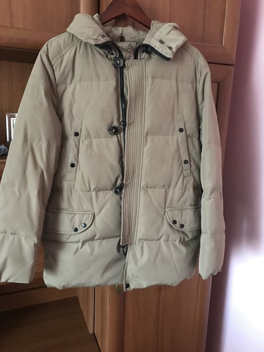 Куртка -пуховик
