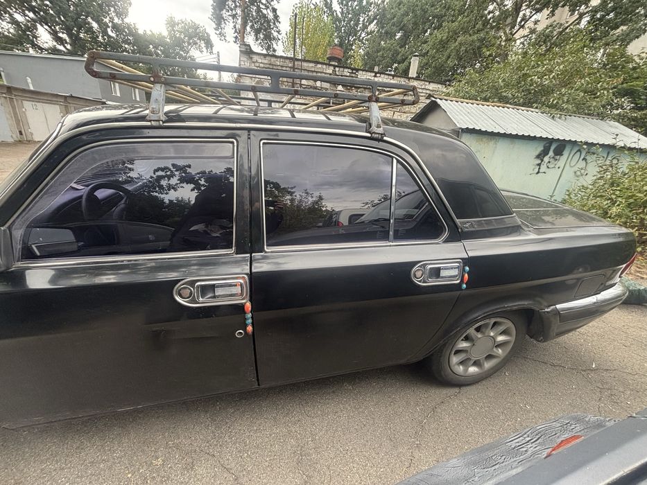 Волга 3110 2001.