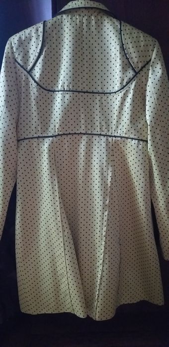 Плащ жіночий, 46 р.