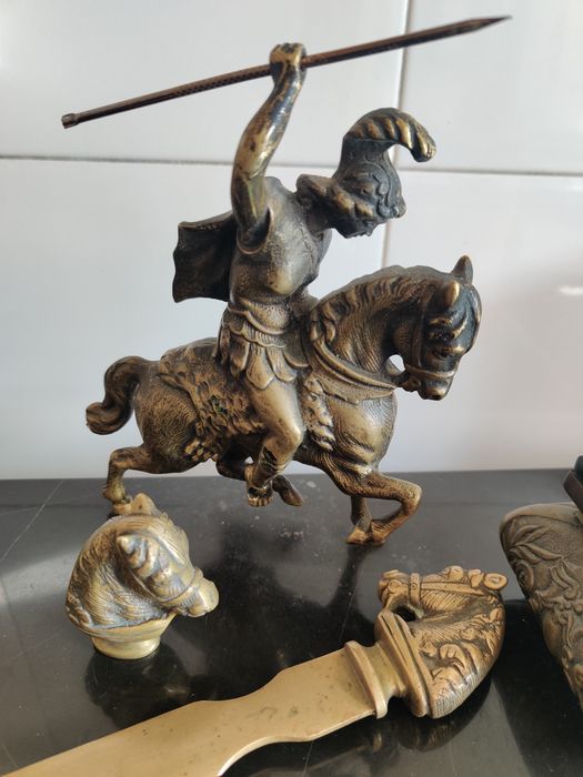 Tinteiro de mesa em bronze com base em mármore