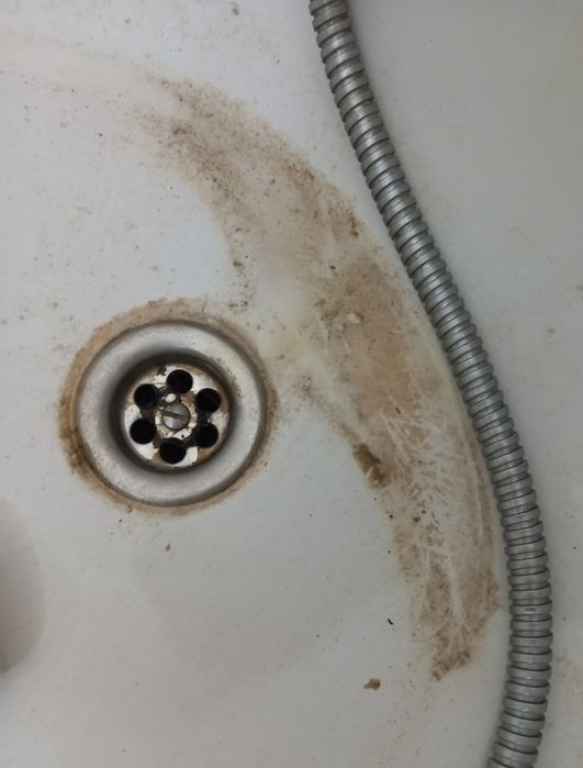 Limpezas de casas e condomínios, e transporte para a sua mercadoria