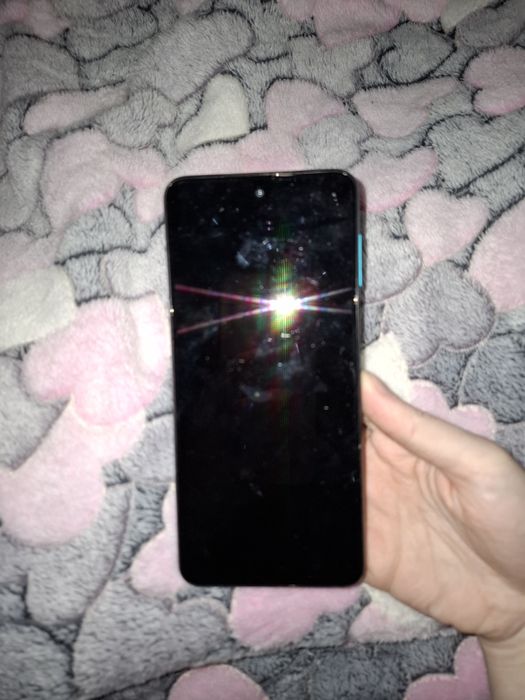 Продам телефон redmi