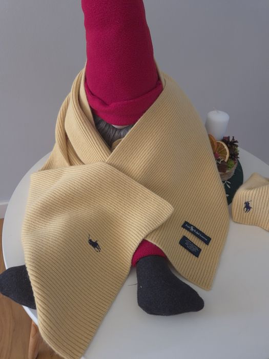 Czapka i szalik jasny żółty