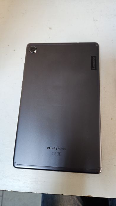 Продам планшет Lenovo TAB m8