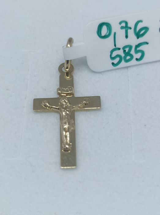 Złoty wisiorek krzyżyk złoto 585