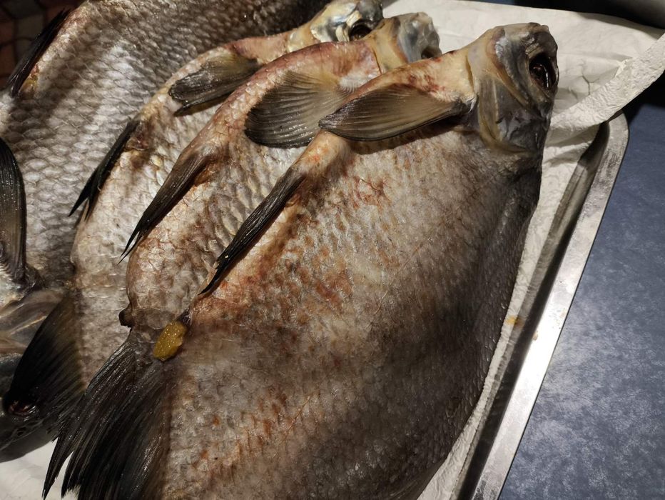 Лящ лещ вяленый млявий