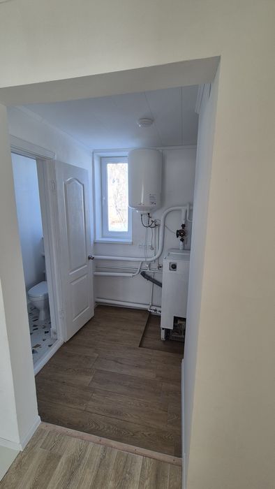 Продаж  будинку.  М. Тараща два будинки.  без комісії для покупця