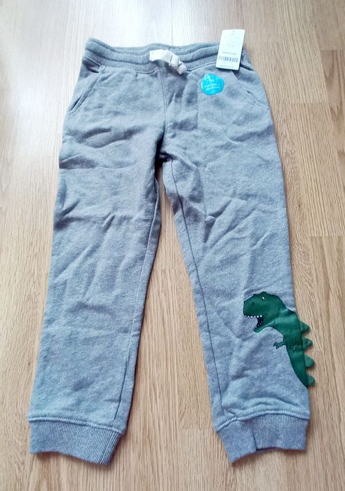 Костюм Cherokee  4-5 р C.arters  штани спортивні 5 р ,Світщот Lupil