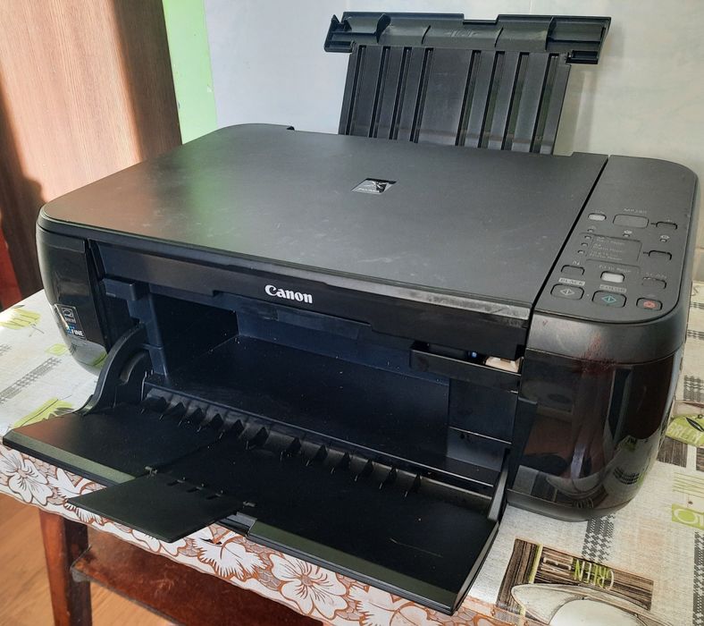 Багатофункціональний принтер Canon Pixma MP280