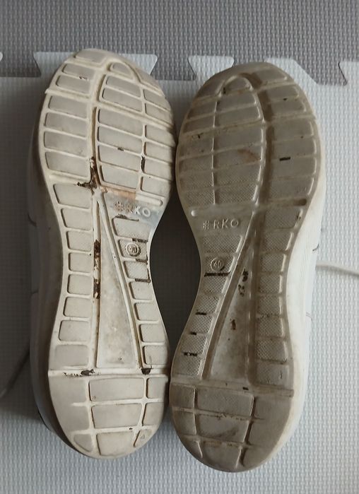 Buty męskie sportowe
