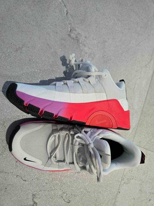 Nike Metcon7  roz .38