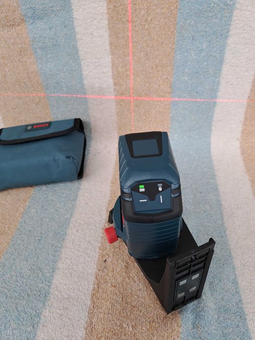 Bosch GLL 2-10 Лазерний нівелір