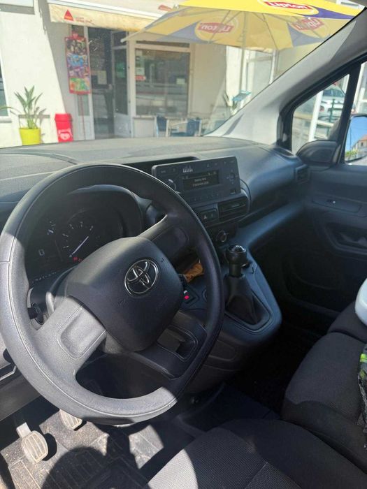 Carrinha Toyota ProaceCity