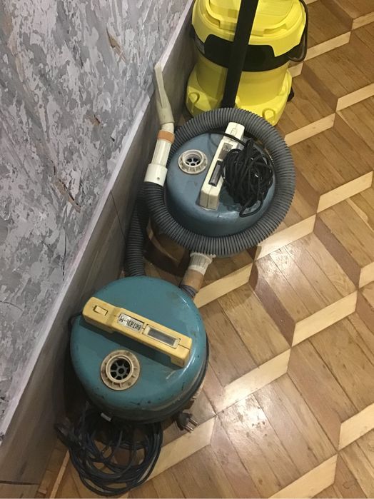 Два пылесоса для  стройки либо бытовых вопросов