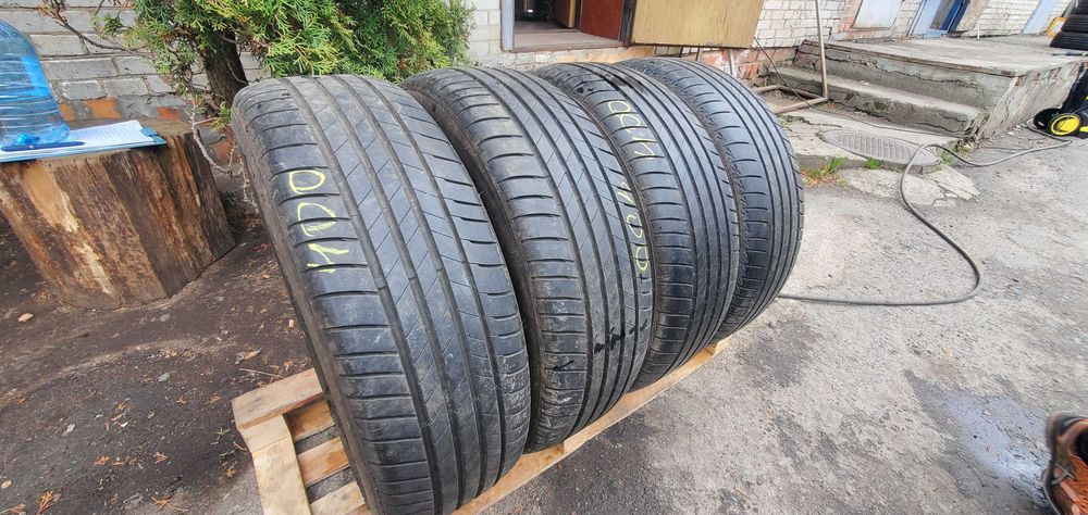 Літні шини 215 60 R17 Bridgestone Turanza T005 Іспанія 2023рік ЯК НОВІ