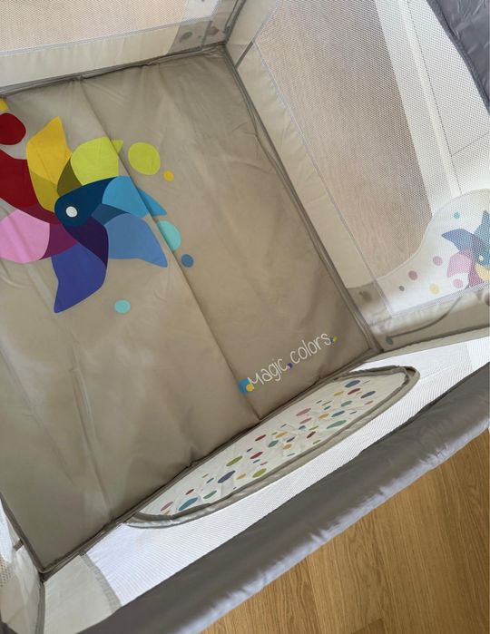 Parque para criança como novo