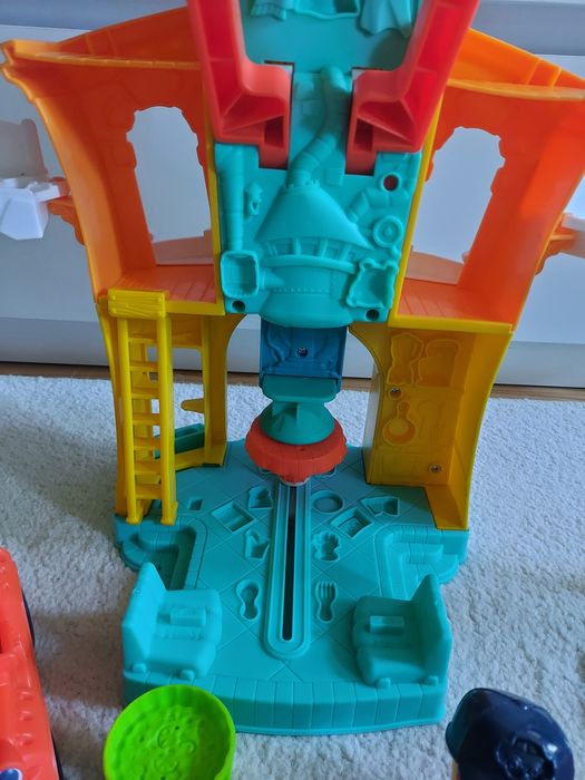 Zestaw do ciastoliny Play -Doh miasteczko