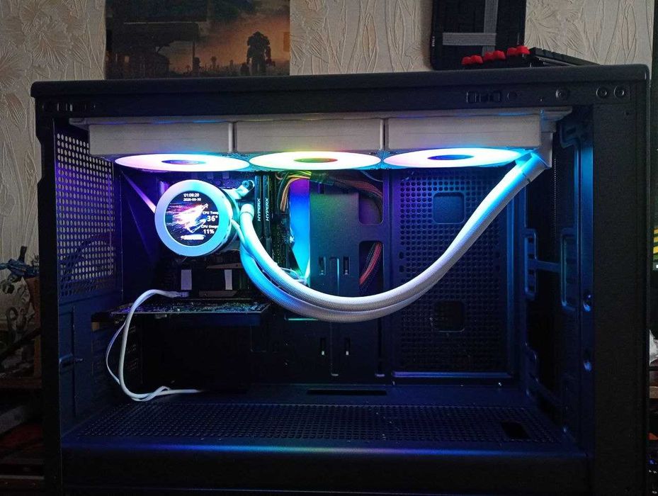 Водяне охолодження  Lian Li Galahad II Trinity 360 LCD (опціонально)