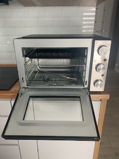 Piekarnik firmy Raven