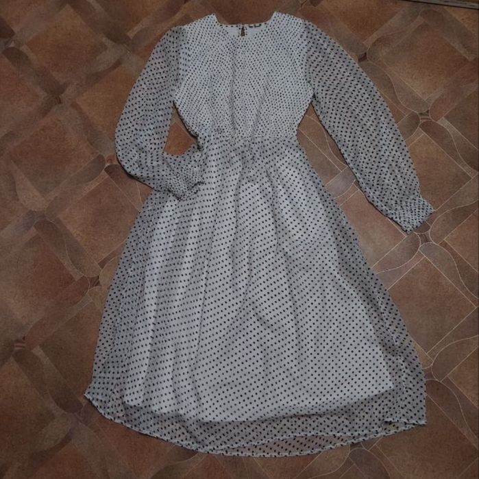 Сукня в горошок M/L