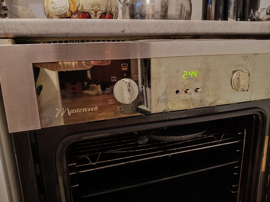 Piekarnik elektryczny do zabudowy. Mastercook.