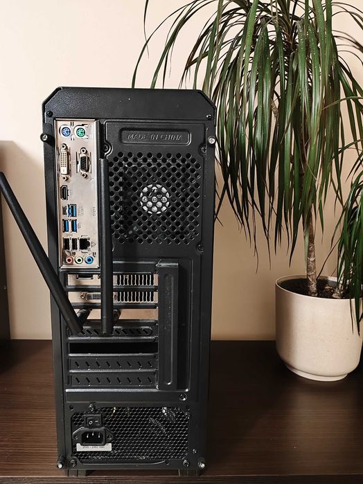 Komputer i5-7500 / 16 GB / GTX 1050 Ti/ SSD+HDD/ WiFi BT/ Monitor LG24