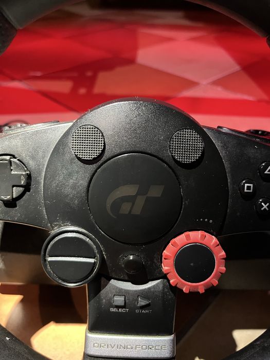 Volante Logitech Driving Force GT + Pedais (PS3 / PS2 / PC)