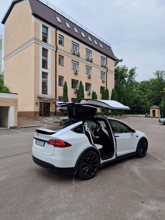 Продам Tesla Model X Perfomance 2018