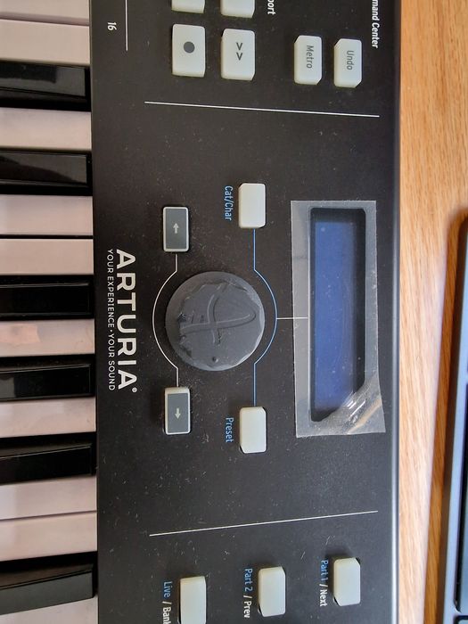 Teclado controlador midi arturia essential keys 61