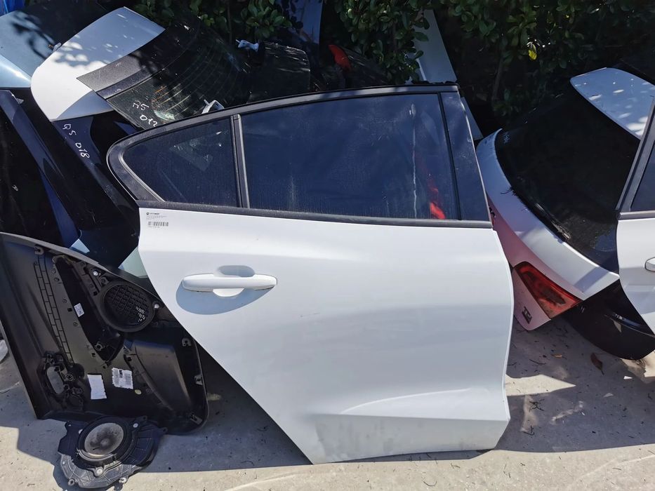 Porta Tras Direita Ford Focus do ano 2018