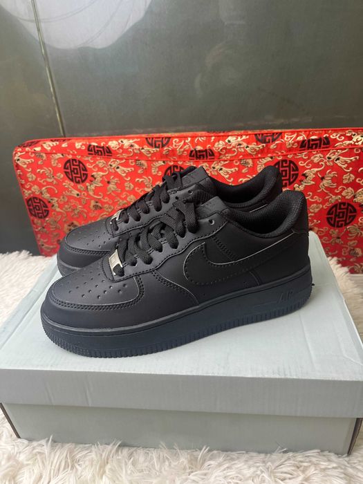 Nike_Air Force 1 Low '07 Czarny R.41