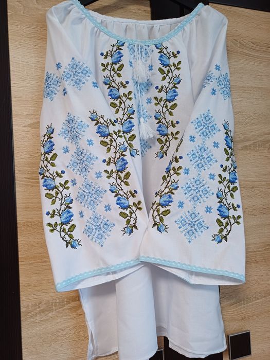 Вишиванка жіноча