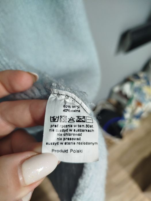 Sweter narzuta niebieski wełna