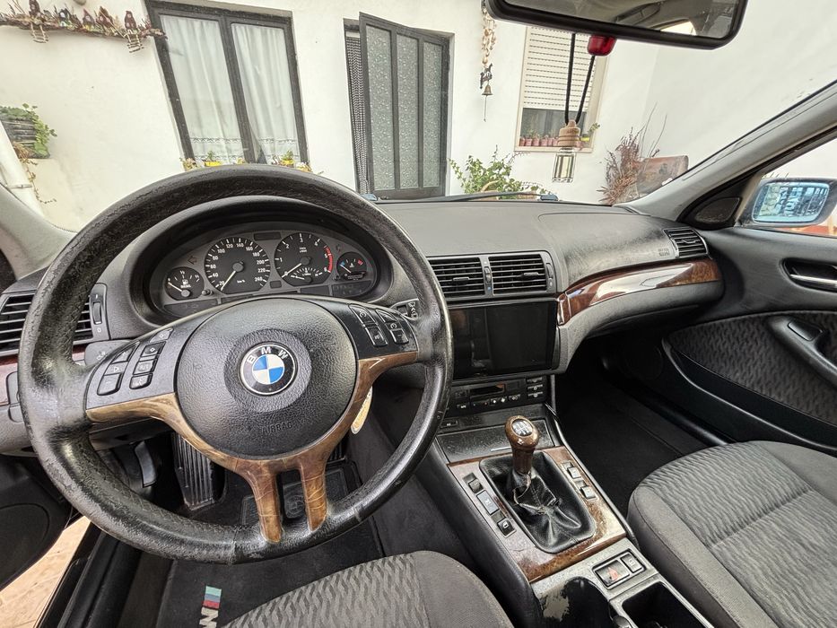 BMW 320 — fotografia 8