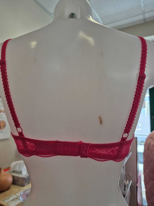 Biustonosz usztywniany. Nowy z metka