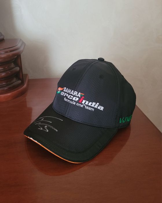 Кепка Sahara Force India F1 Team Black Carbon з автографом