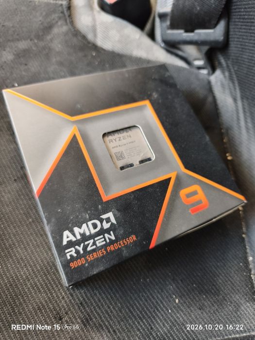 AMD Ryzen 9 9900X