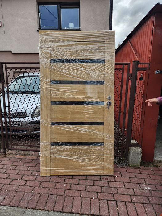 Drzwi Artens Etna Nero lewe 100 nowe